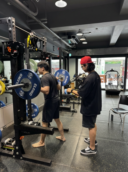 肌進分子-健身環境-健身器具-健身教練-私人健身房-不綁約健身房-體態雕塑-增肌減脂-10分鐘核心訓練